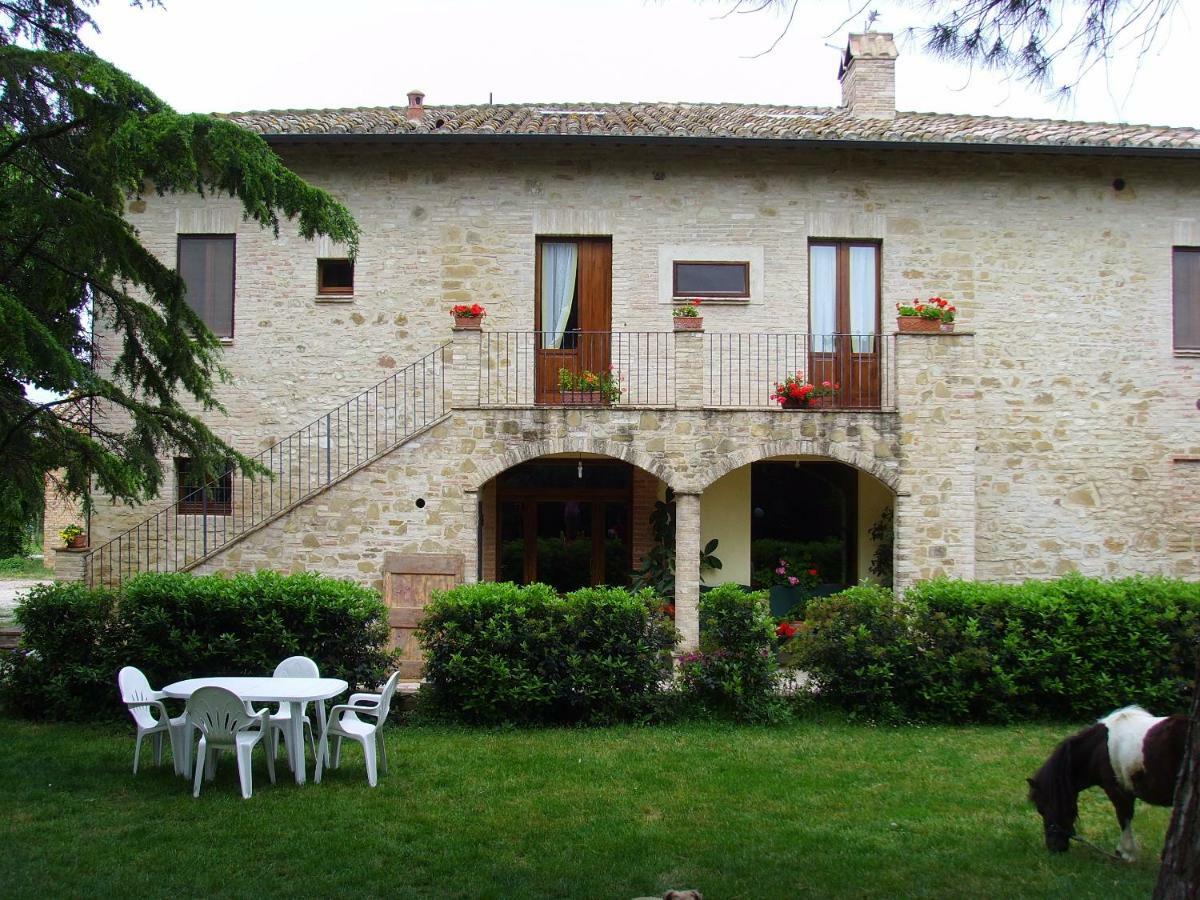 Agriturismo Il Podere Hotel Petrignano Exterior photo