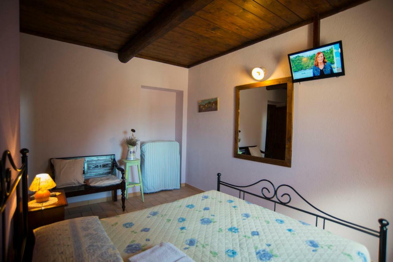 Agriturismo Il Podere Hotel Petrignano Exterior photo